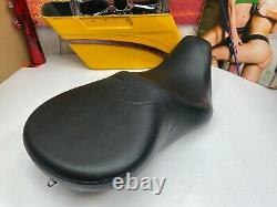 08-20 Harley Touring Reach Sundowner Road Street Electra Glide King Seat