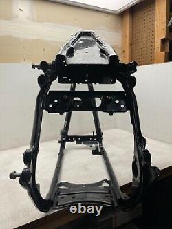 09-16 Harley Touring Street Electra Road Glide King Main Frame Chassis Salvage