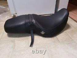 1997-2007 Harley OEM Road King Touring seat Street Glide seat 2004 2005 2006 99