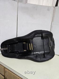 Driver Passenger Low-Profile Seat Harley Touring Road King Street Glide 09+ OEM