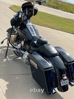 Engine Guard Highway Crash Bar 4 Touring Harley Road King Street Glide 09-Later