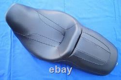 Genuine Harley Touring Street Road King Glide Ultra Classic CVO Seat 2008-2022