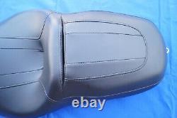 Genuine Harley Touring Street Road King Glide Ultra Classic CVO Seat 2008-2022