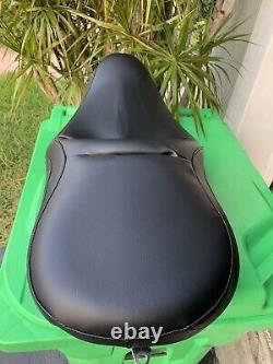 Harley Davidson 2009- 22 Touring Seat Road King, Street glide Road reupholstered