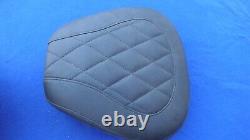 Mustang Wide Tripper Diamond Stitch Seat Harley Street Glide Road King 97-07