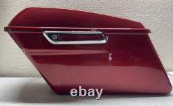 1 Sacoche Rouge Dur pour Touring Road King Street Glide