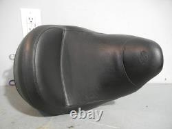 2009-2023 HD Street Glide/Road Glide/King Mustang Lowdown Solo Seat Noir, 76078