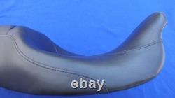 Siège Genuine Harley Touring Street Road King Glide Ultra Classic CVO 2008-2023