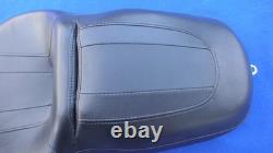 Siège Genuine Harley Touring Street Road King Glide Ultra Classic CVO 2008-2023