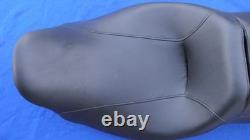 Siège Genuine Harley Touring Ultra Classic CVO Street Road King Glide 08-23