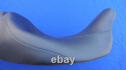 Siège authentique Harley Touring Street Road King Glide Ultra Classic CVO 2008-2023