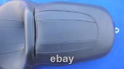 Siège authentique Harley Touring Street Road King Glide Ultra Classic CVO 2008-2023