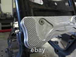 Support central pour Harley Road King Street Electra Glide Bagger 2009-2022.