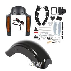 Système de garde-boue arrière LED de style CVO noir pour Harley Road King Street Glide 14-Up