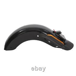 Système de garde-boue arrière LED de style CVO noir pour Harley Road King Street Glide 14-Up