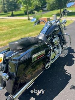 Valises rigides pour Harley Road King Street Glide Ultra 1994 2013 noir brillant